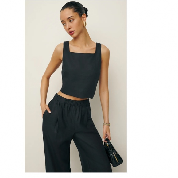 Reformation Tops - NWOT Reformation Saige Linen Top | 100% Linen | Size XS | Matching Pants Avail.